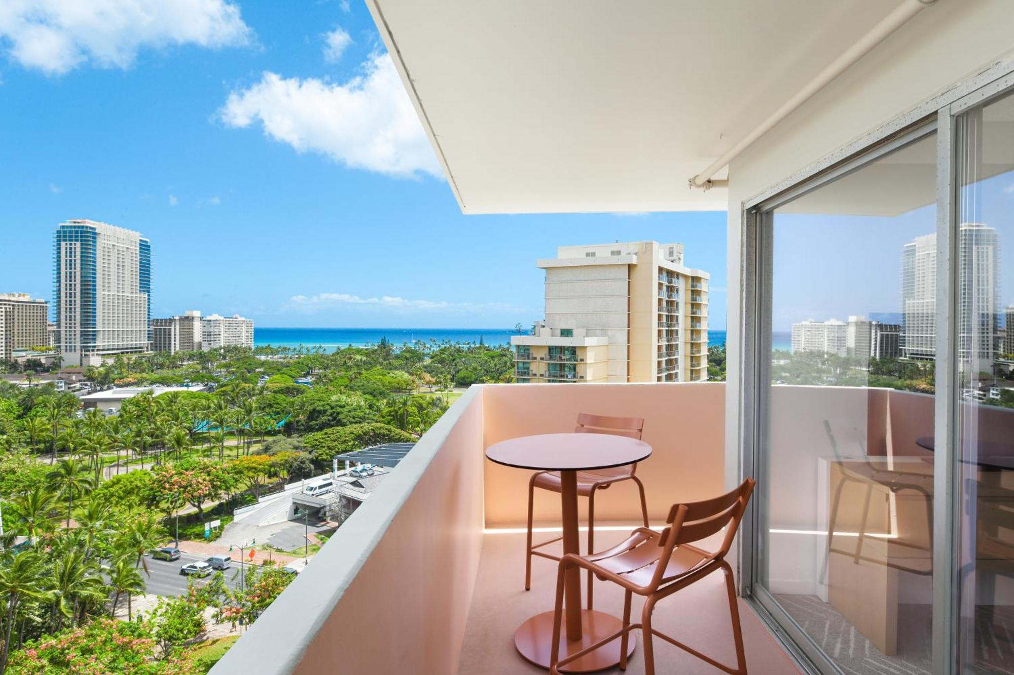 Romer Waikiki At The Ambassador Honolulu Exterior photo